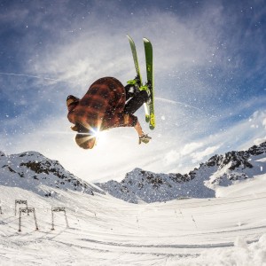 AYX爱游戏中国-中国篮球裁判技术升级，比赛公正性再升级，最新中国篮球裁判规则